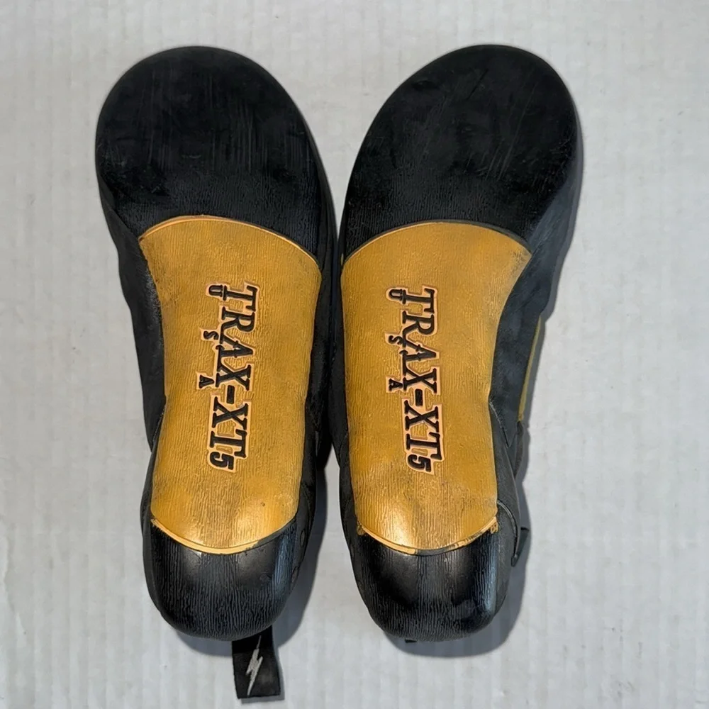 Evolv Demorto Rock Climbing/Bouldering Shoes